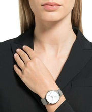 Laden Sie das Bild in den Galerie-Viewer, JOOP! Damenarmbanduhr mit Milanaisearmband Edelstahl